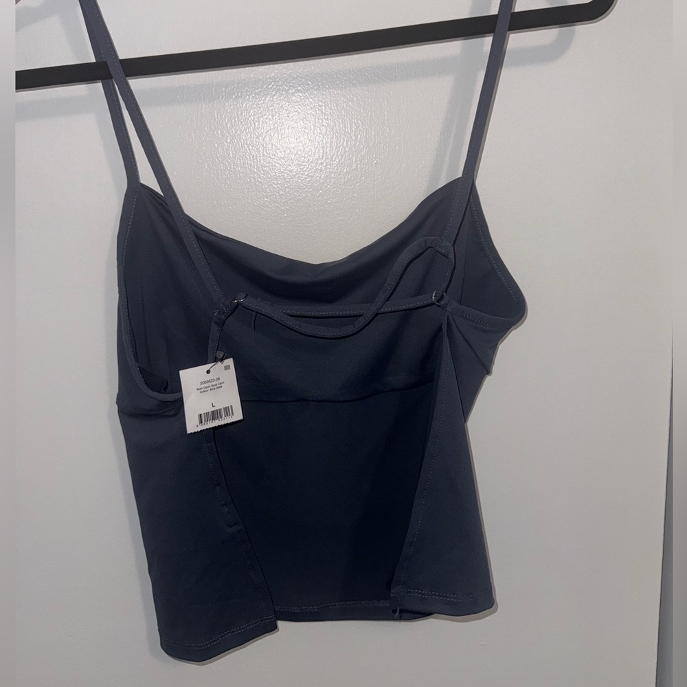 Open back tank top size large
